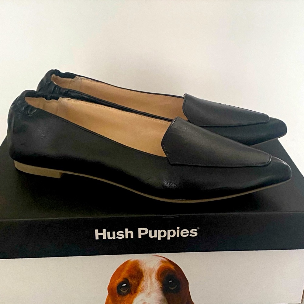 Hush Puppies Hazel Pointe Flat, Women's Size 8.5 M, Black Leather